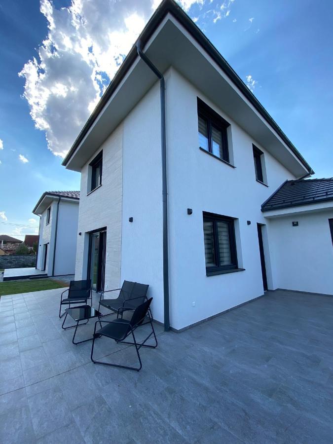Twin House Διαμέρισμα Gyál Εξωτερικό φωτογραφία